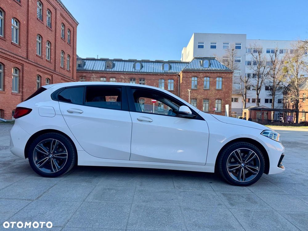 BMW Seria 1 118i Sport Line - 5