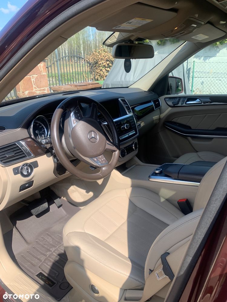 Mercedes-Benz GL - 9