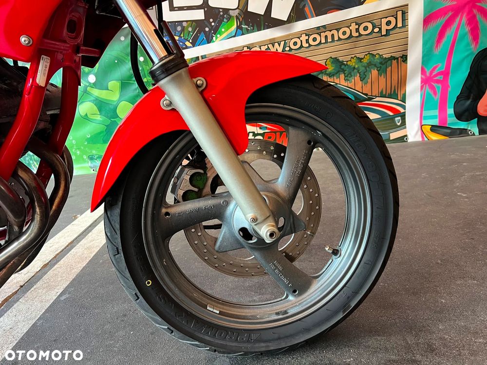 Yamaha XJ - 8