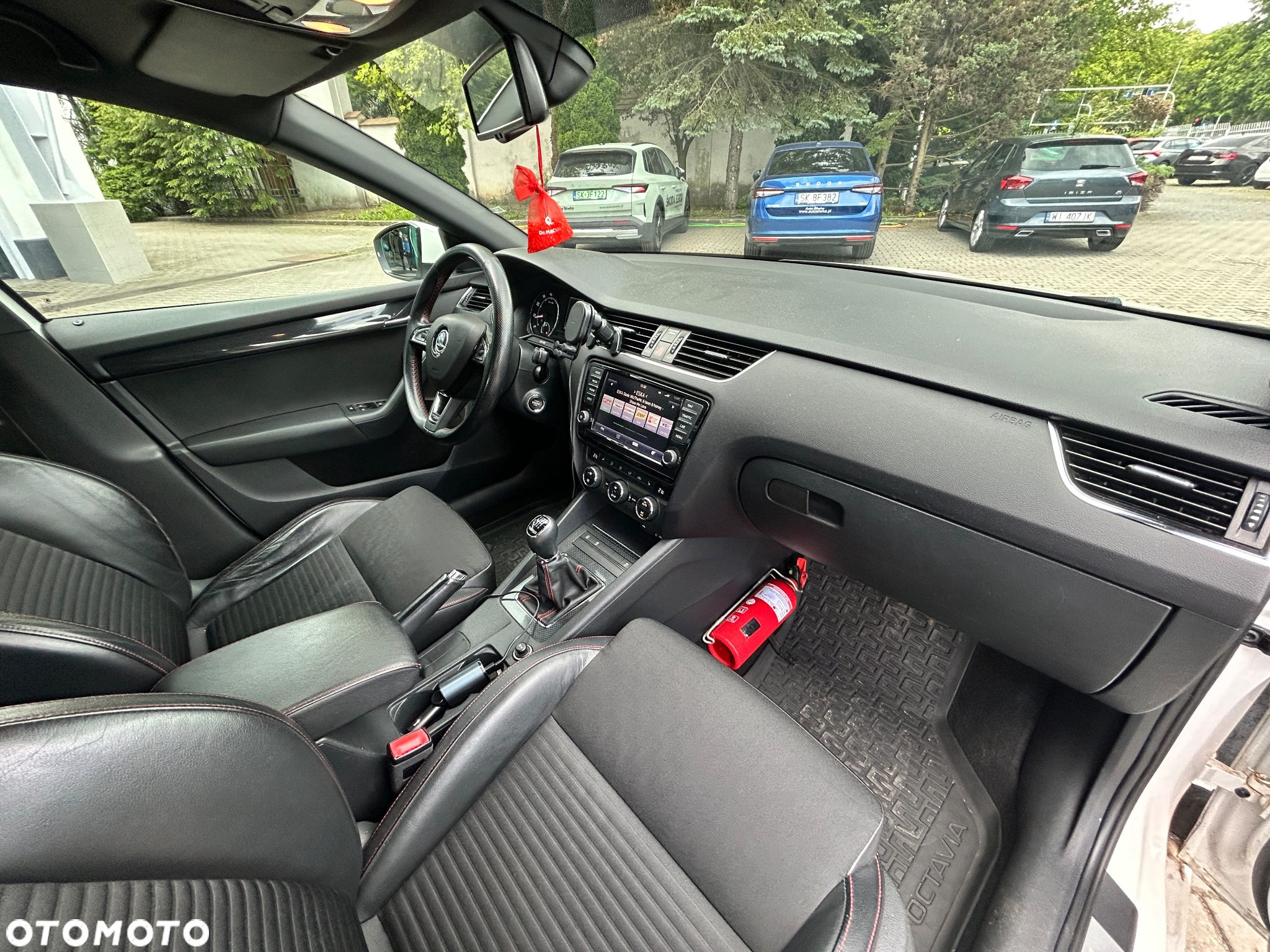 Skoda Octavia 2.0 TSI RS - 16