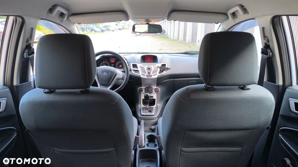 Ford Fiesta 1.4 Autom Champions Edition - 8