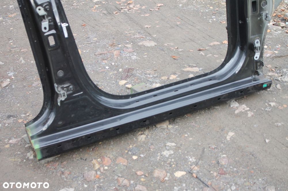 próg prawy słupek drzwi zawiasy ćwiartka prawa kia ceed iii gt line 18- - 2