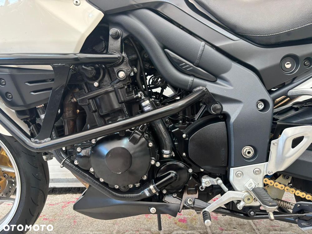 Triumph Tiger - 12