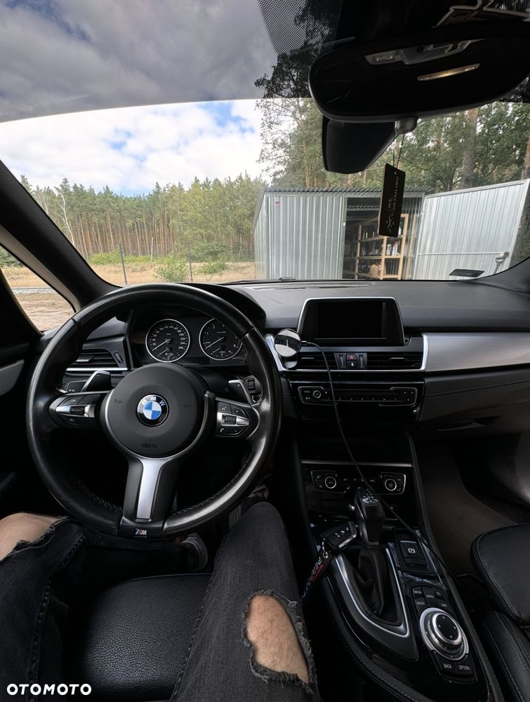 BMW Seria 2 218d M Sport - 10