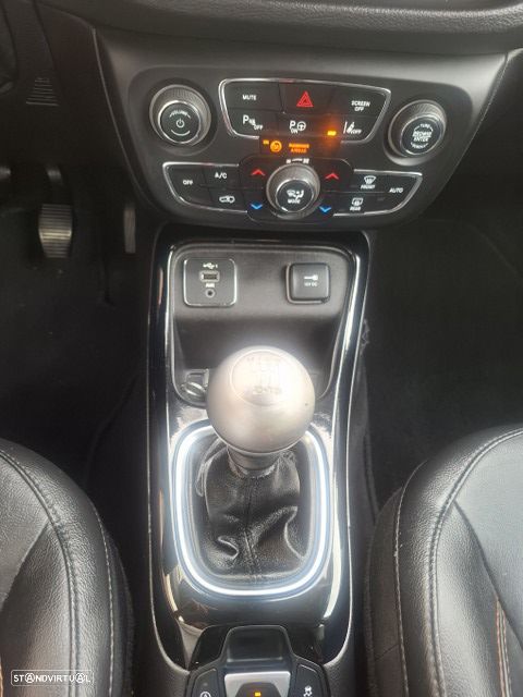 Jeep Compass 1.6 M-Jet Limited - 20