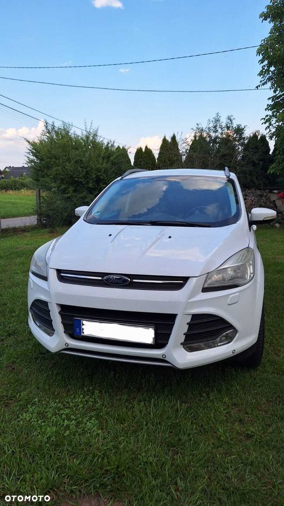 Ford Kuga - 2