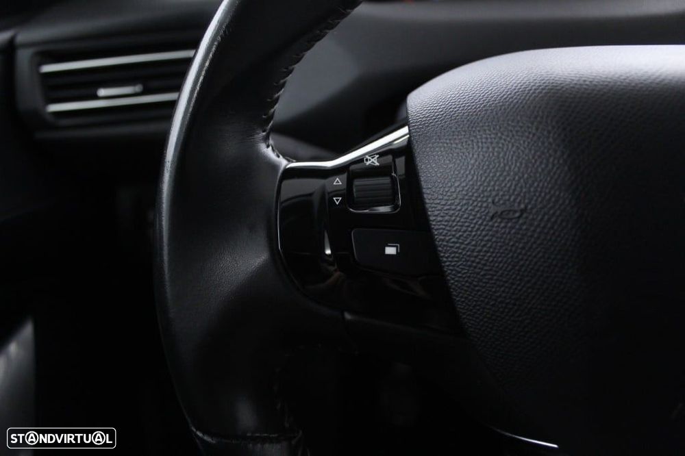 Peugeot 308 1.5 BlueHDi Style - 22