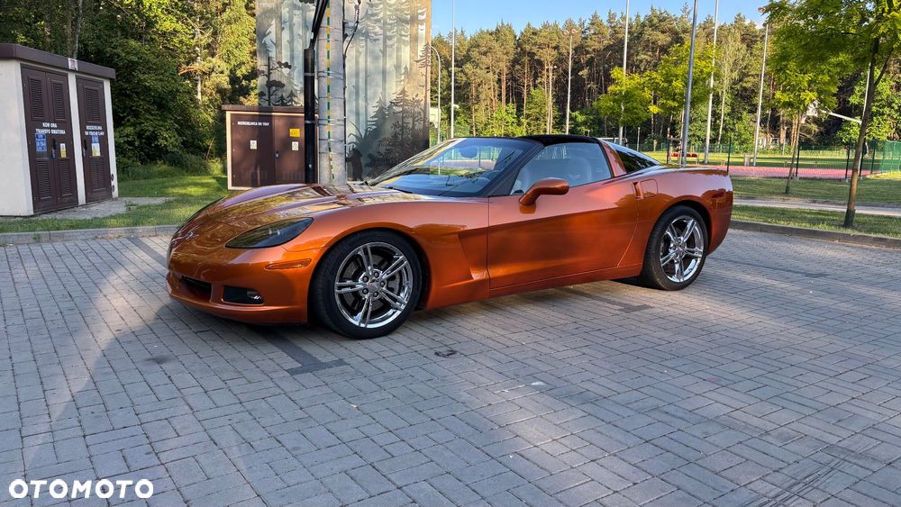 Chevrolet Corvette - 26
