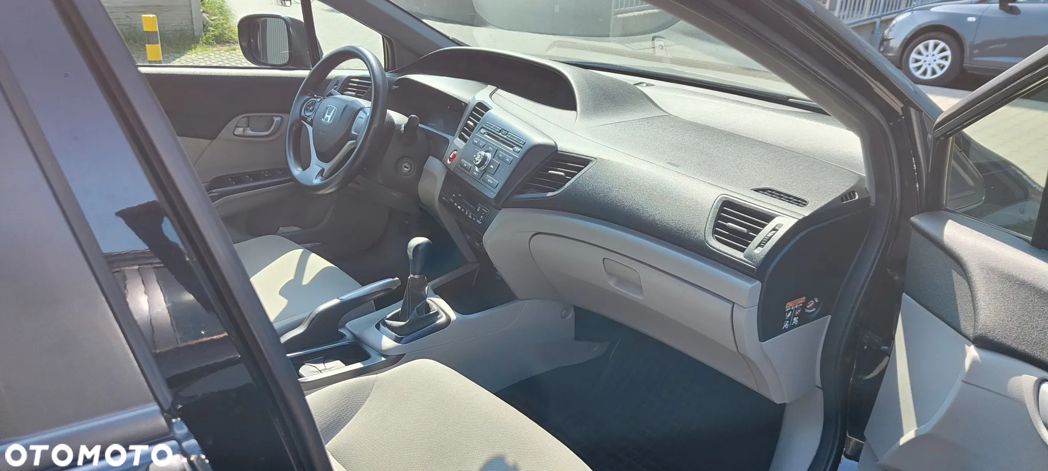 Honda Civic 1.8 Comfort - 17