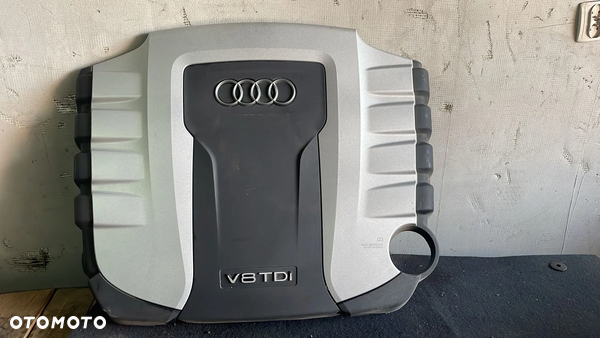 AUDI A8 D4 4.2 TDI OSŁONA SILNIKA 057103925G