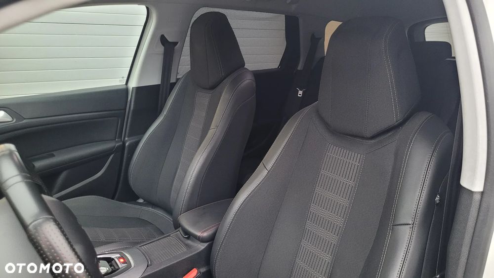 Peugeot 308 1.5 BlueHDi Allure S&S - 13