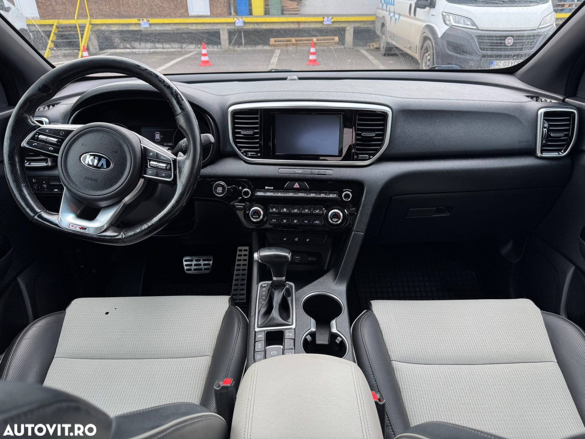 Kia Sportage 1.6 T-GDI 7DCT 4x4 GT Line - 11