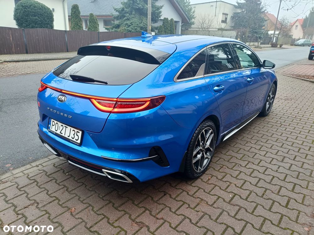 Kia ProCeed - 14