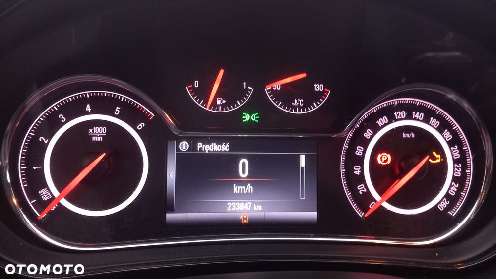 Opel Insignia 2.0 CDTI Enjoy S&S - 12