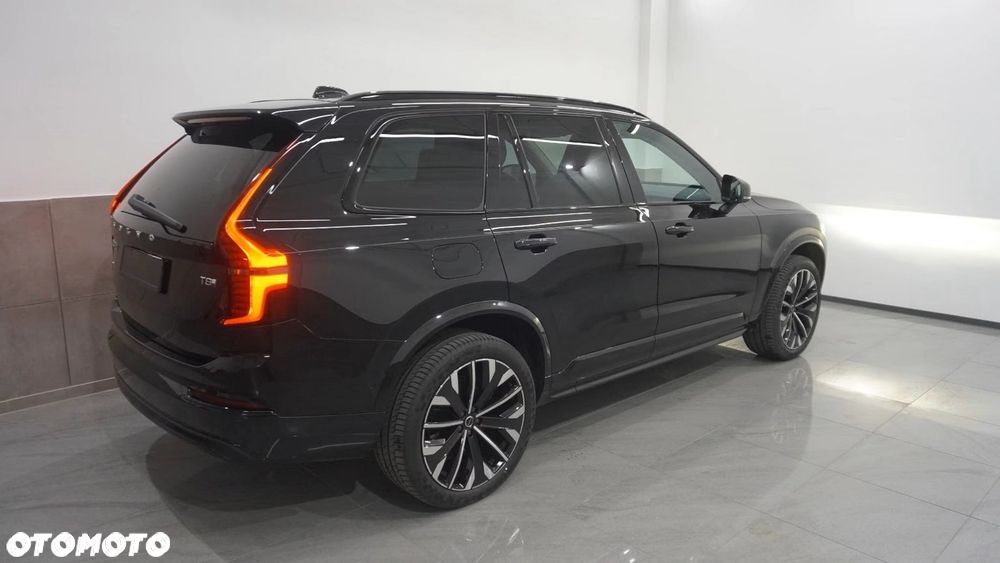 Volvo XC 90 T8 AWD Recharge Plus Dark - 24