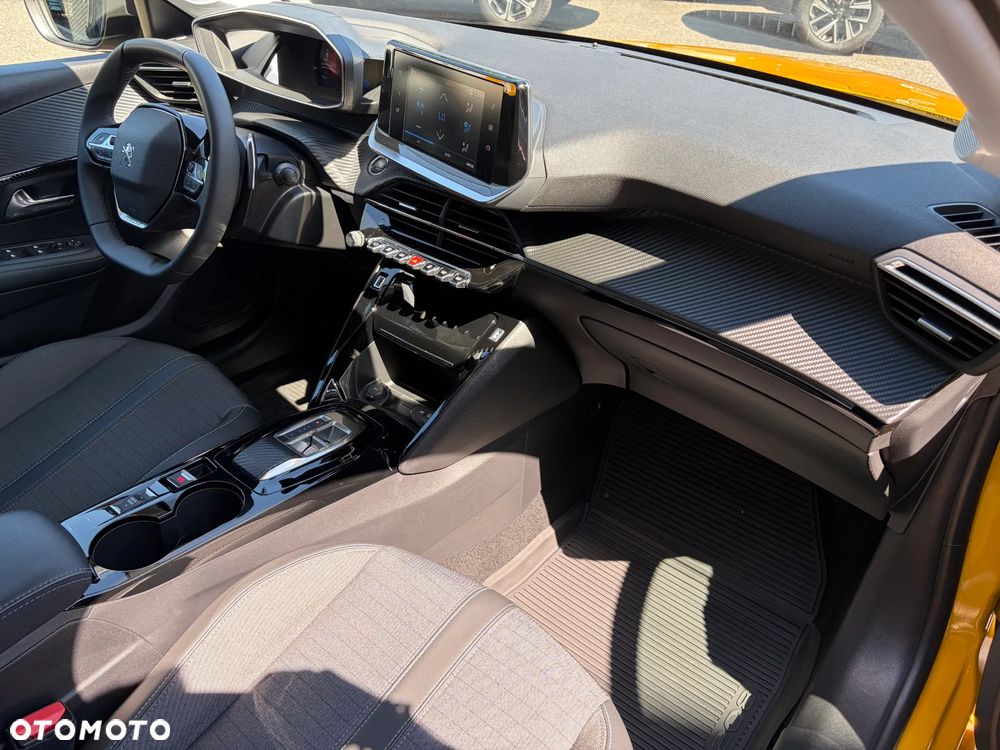 Peugeot 208 PureTech 100 EAT8 Allure Pack - 8