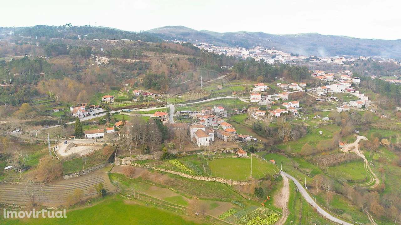 Moradia T16 para venda - Grande imagem: 2/33