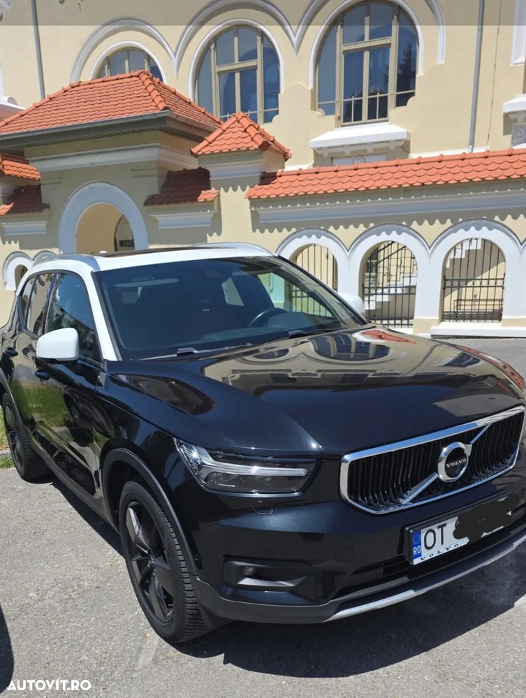 Volvo XC 40 D4 AWD Geartronic Momentum - 1