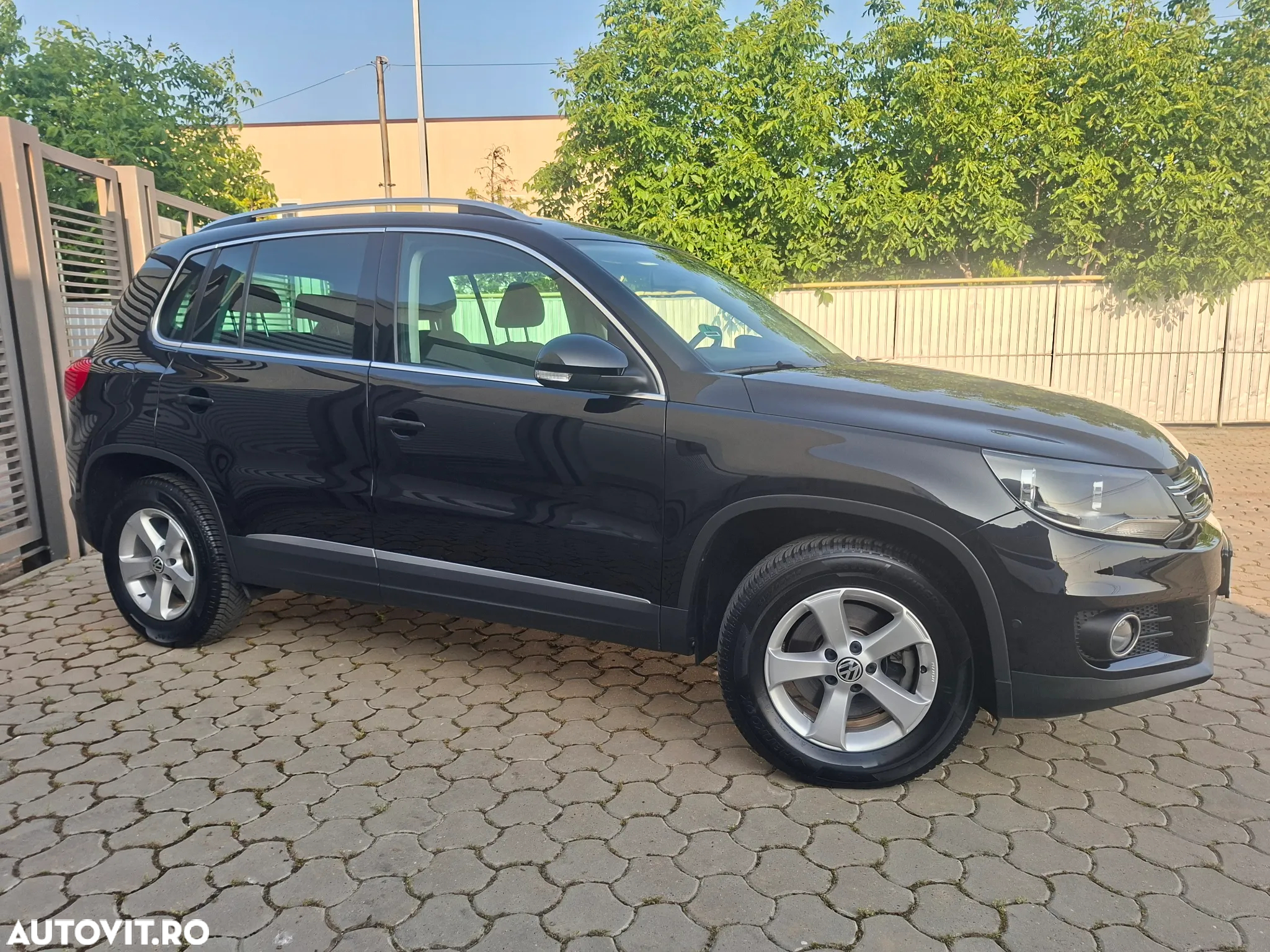 Volkswagen Tiguan 1.4 TSI BlueMotion Technology Sport & Style - 24