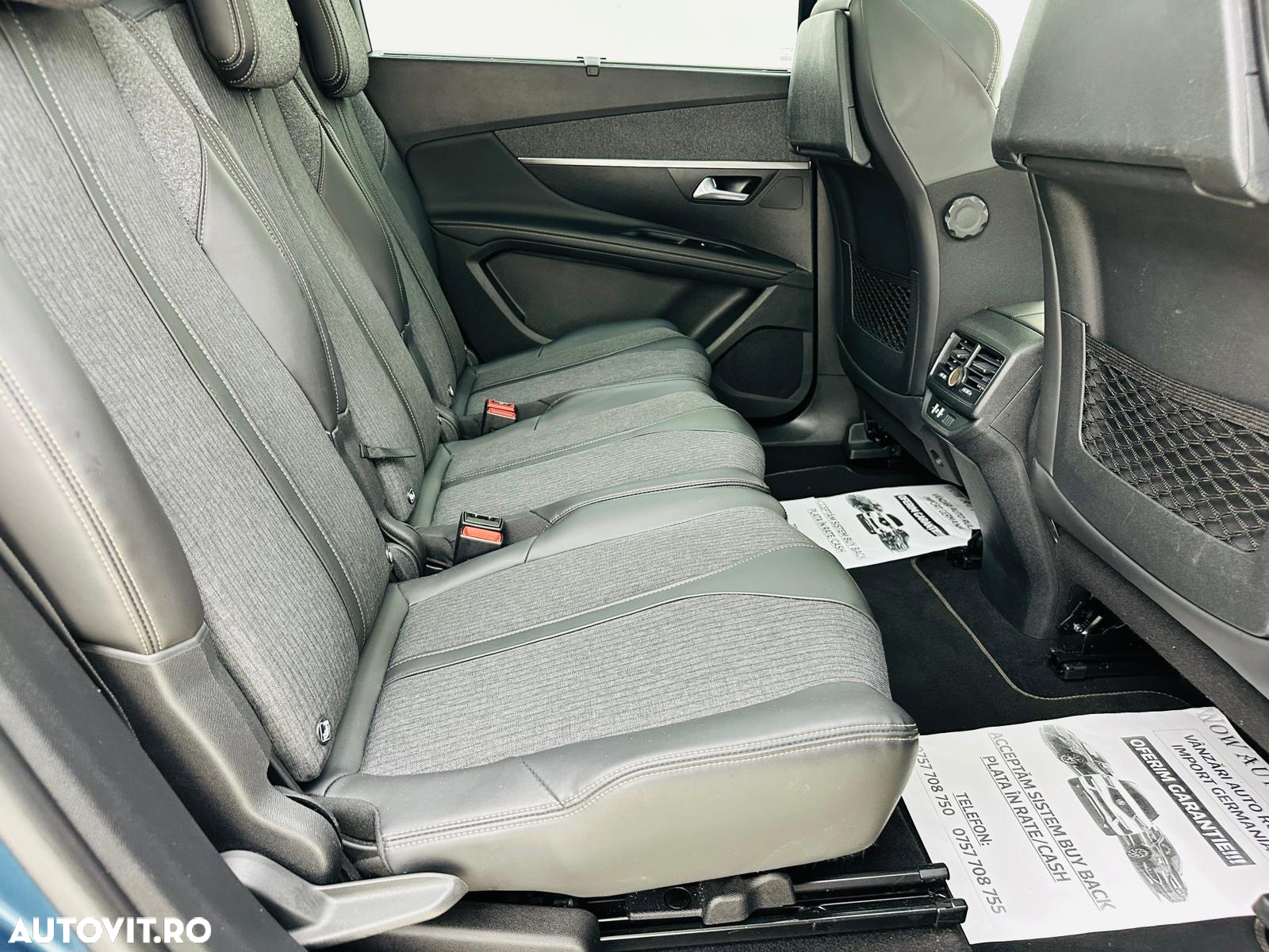 Peugeot 5008 - 21
