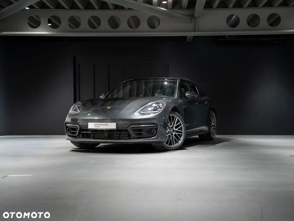 Porsche Panamera 4 Platinum Edition - 1