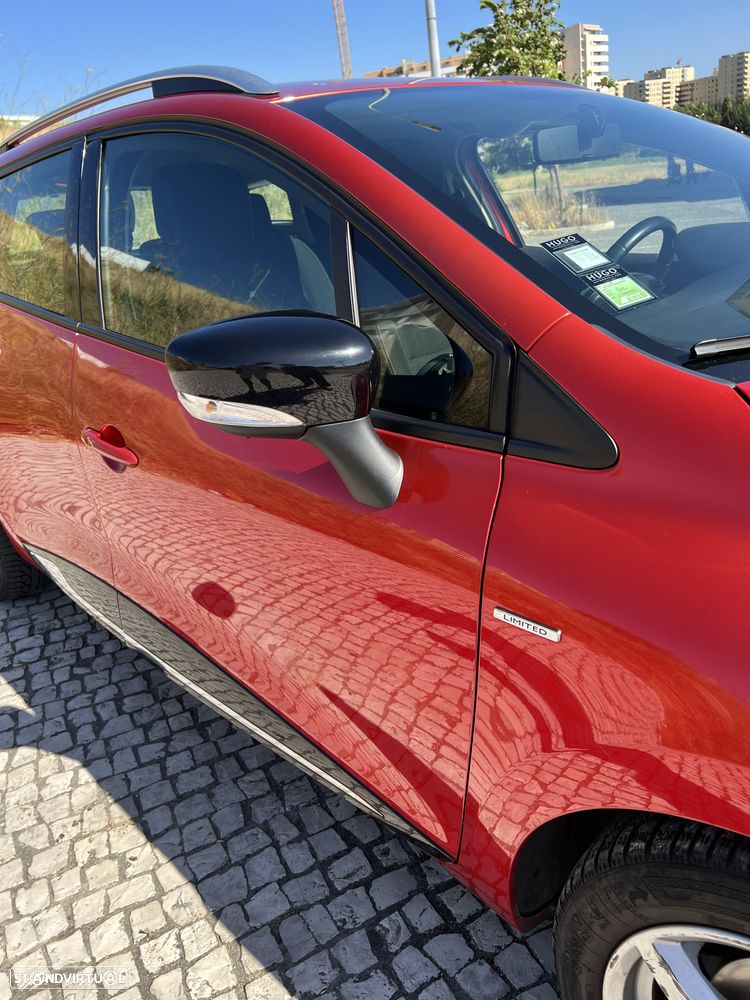 Renault Clio - 18