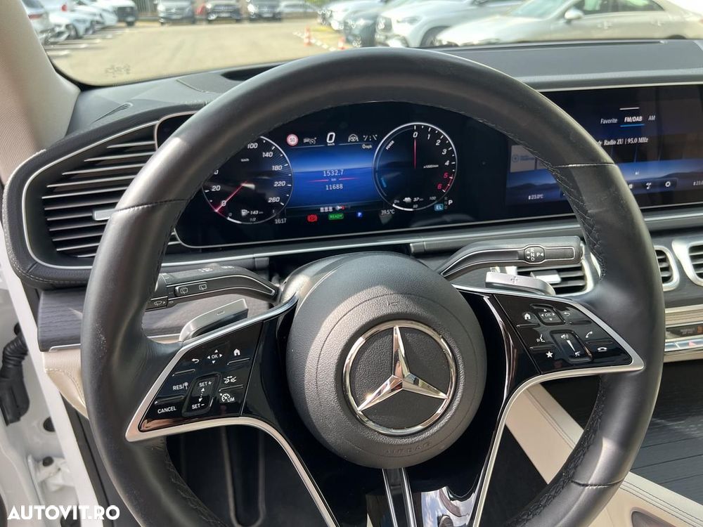 MERCEDES-BENZ GLE 2025 — imagine 10