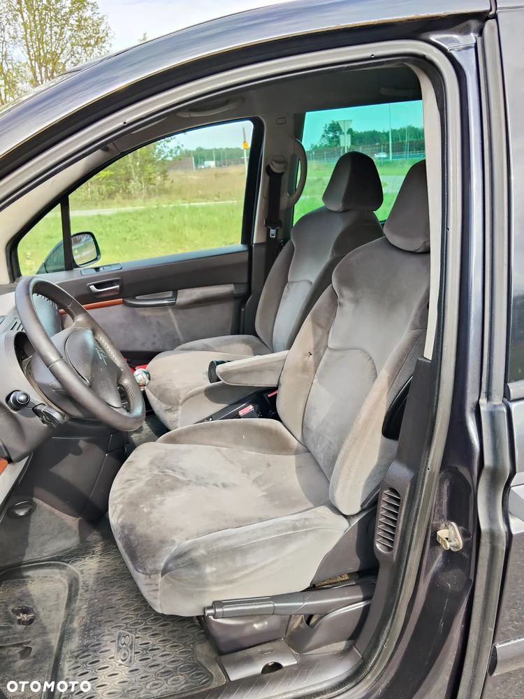 Citroën C8 2.2 HDi Exclusive - 9