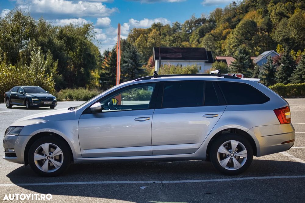 Skoda Octavia Combi Diesel 1.6 TDI Style - 8