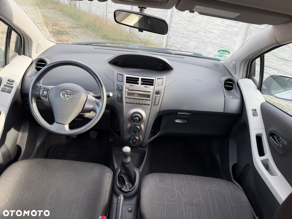 Toyota Yaris 1.0 VVT-i Luna - 6