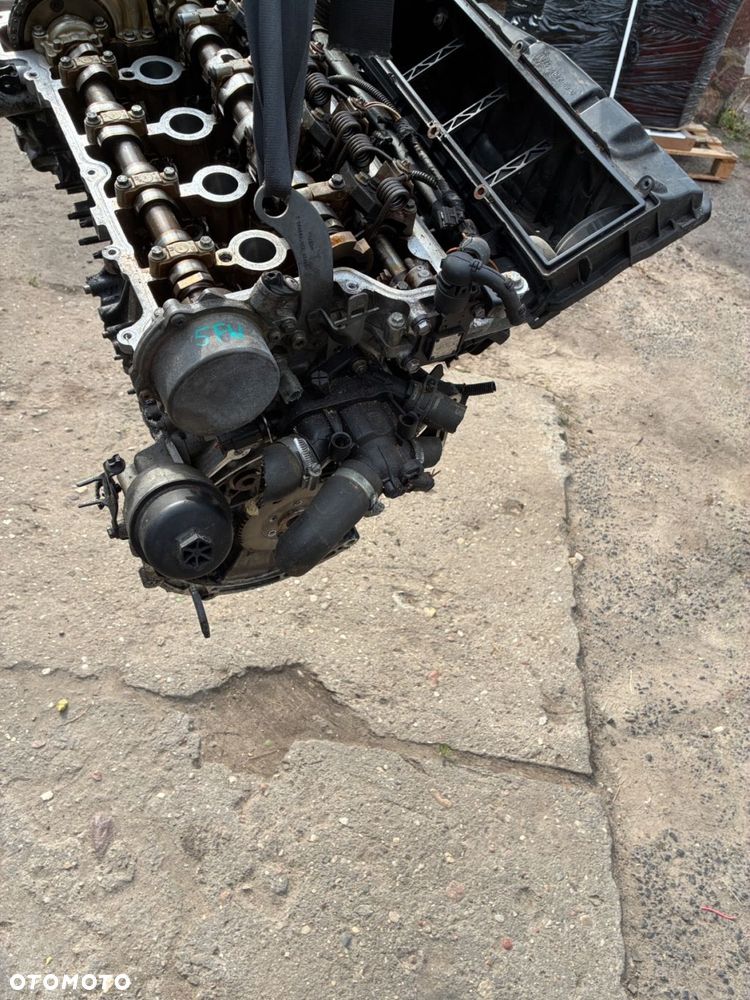 PEUGEOT 1.6B 5FW  PRZEBIEG SILNIK 176TYŚ PRZEBIEGU USZKODZONA GŁOWICA - 4