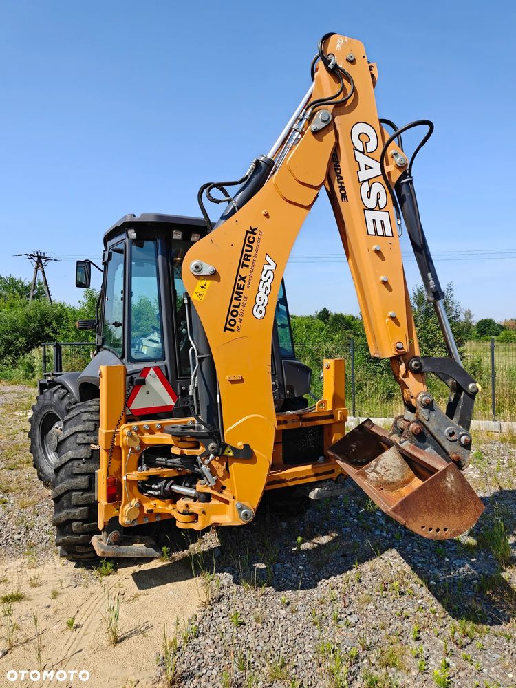 Case 695SV - 3