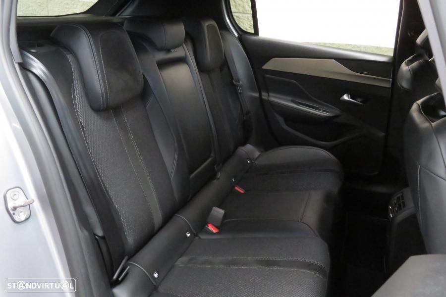 Peugeot 308 1.6 Hybrid GT e-EAT8 - 20