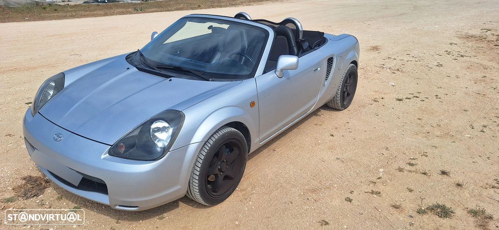 Toyota MR2 Roadster - 8