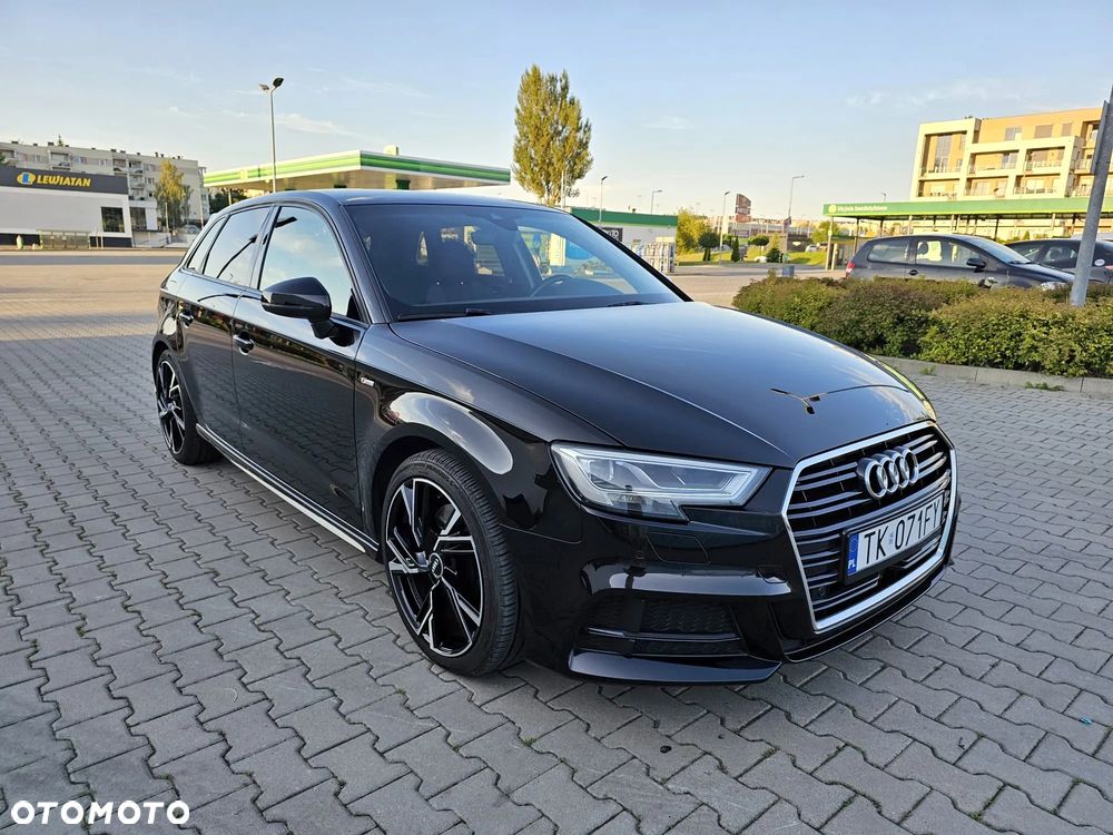 Audi A3 Sportback - 1
