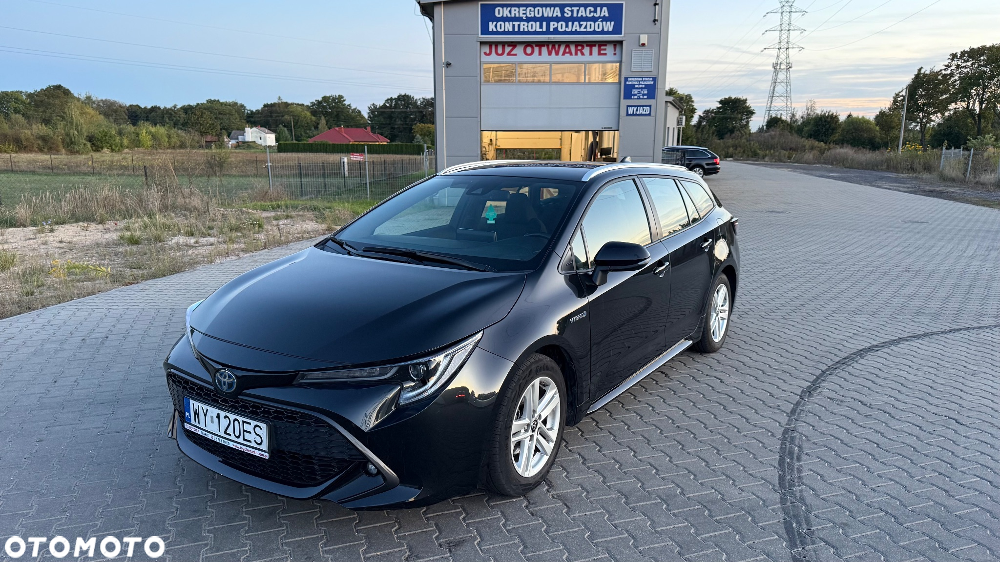 Toyota Corolla 1.8 Hybrid Active - 4