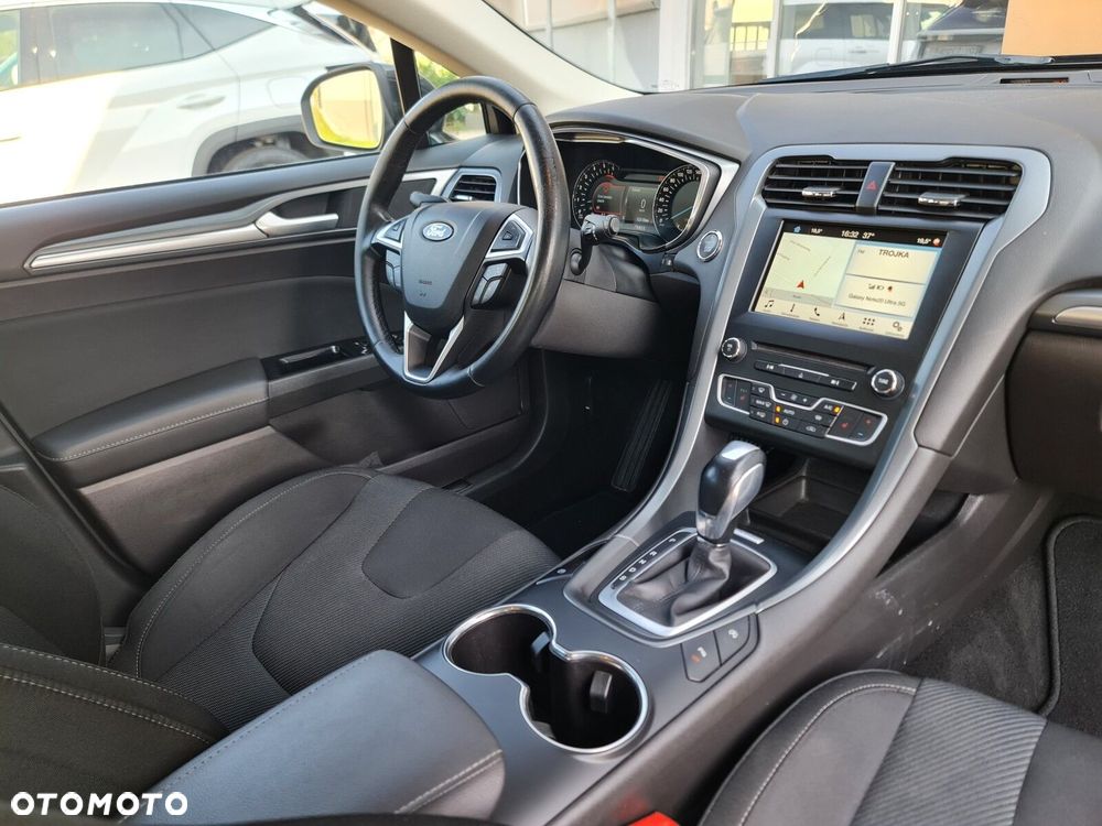 Ford Mondeo 2.0 TDCi Trend PowerShift - 23