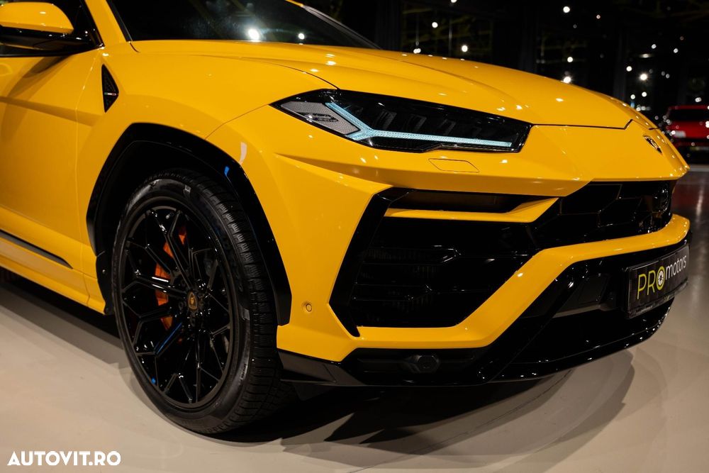 Lamborghini URUS - 9