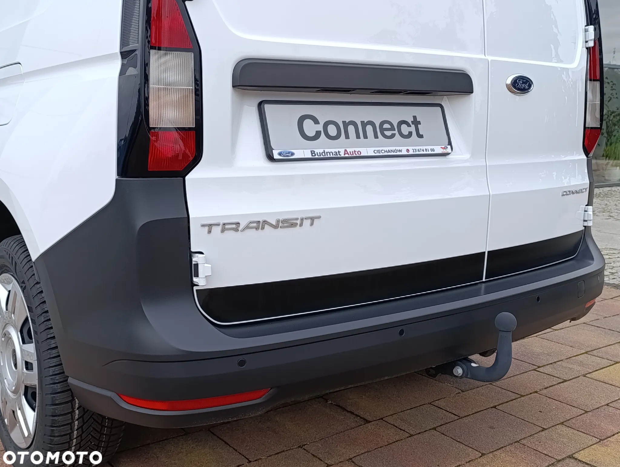 Ford Transit Connect - 12