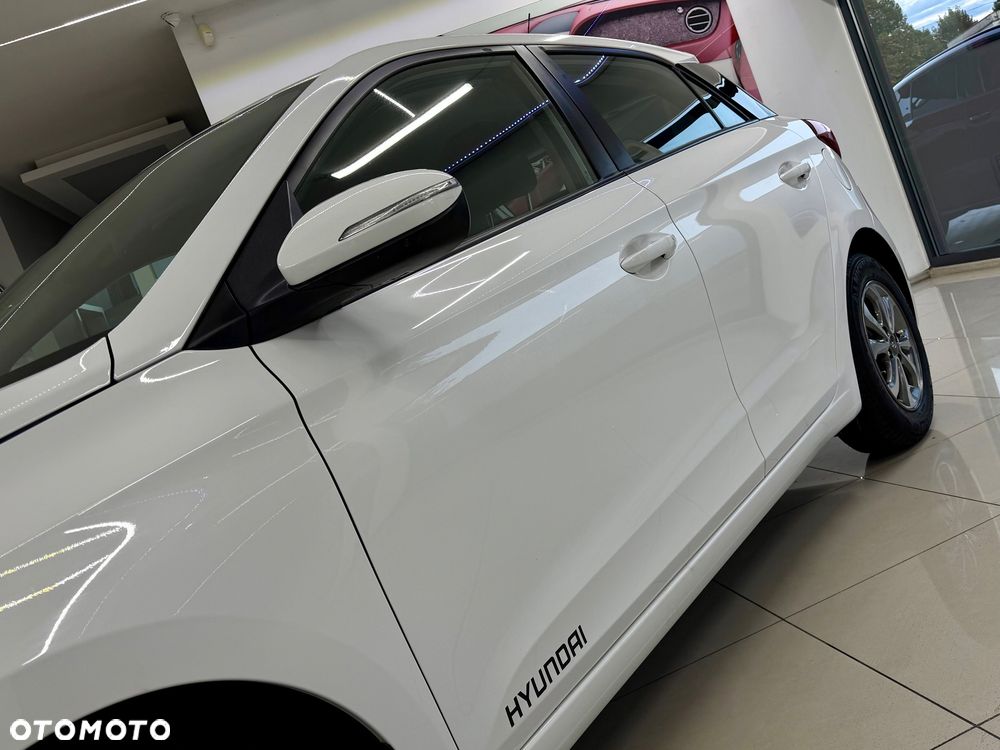 Hyundai i20 1.4 Premium - 15