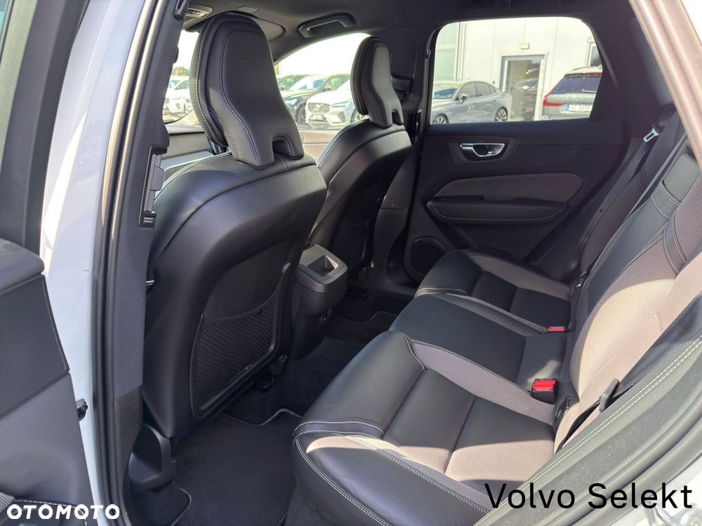Volvo XC 60 - 21