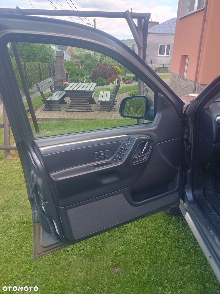 Jeep Grand Cherokee - 10