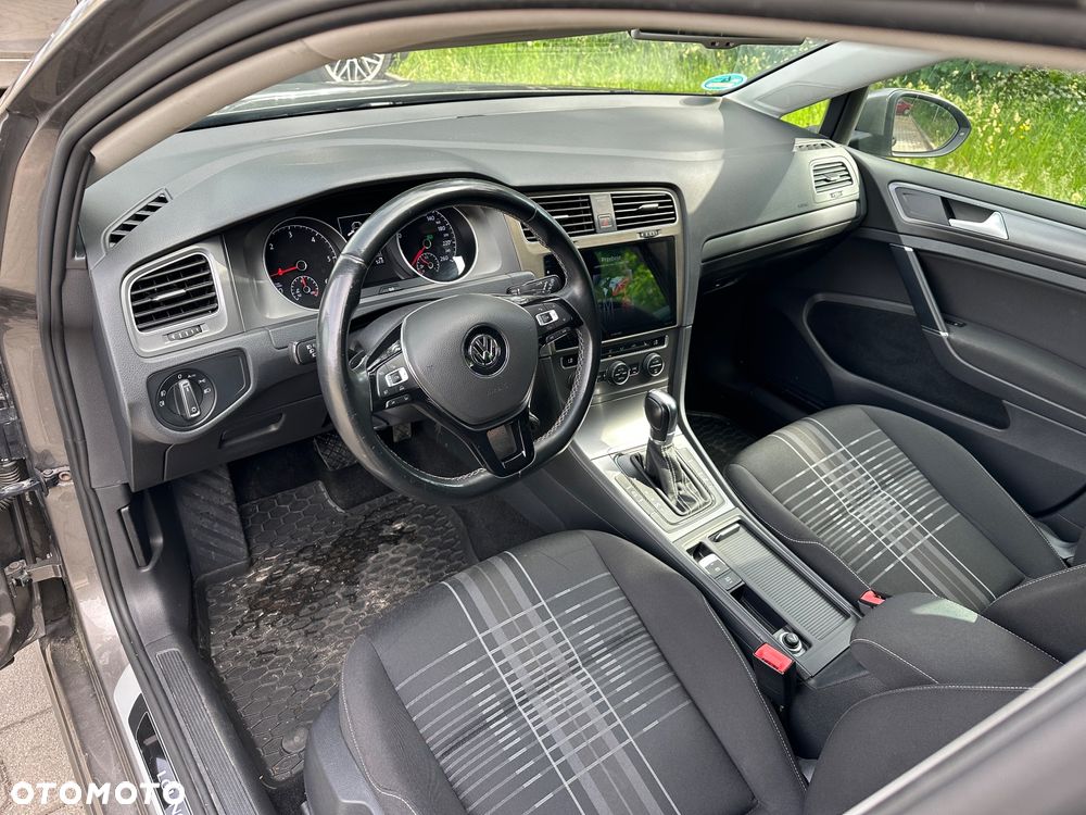 Volkswagen Golf 1.6 TDI BMT Highline DSG - 13