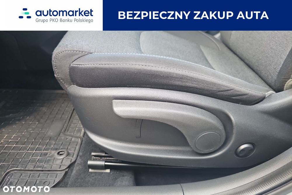 Hyundai i30 1.5 DPI Smart - 13