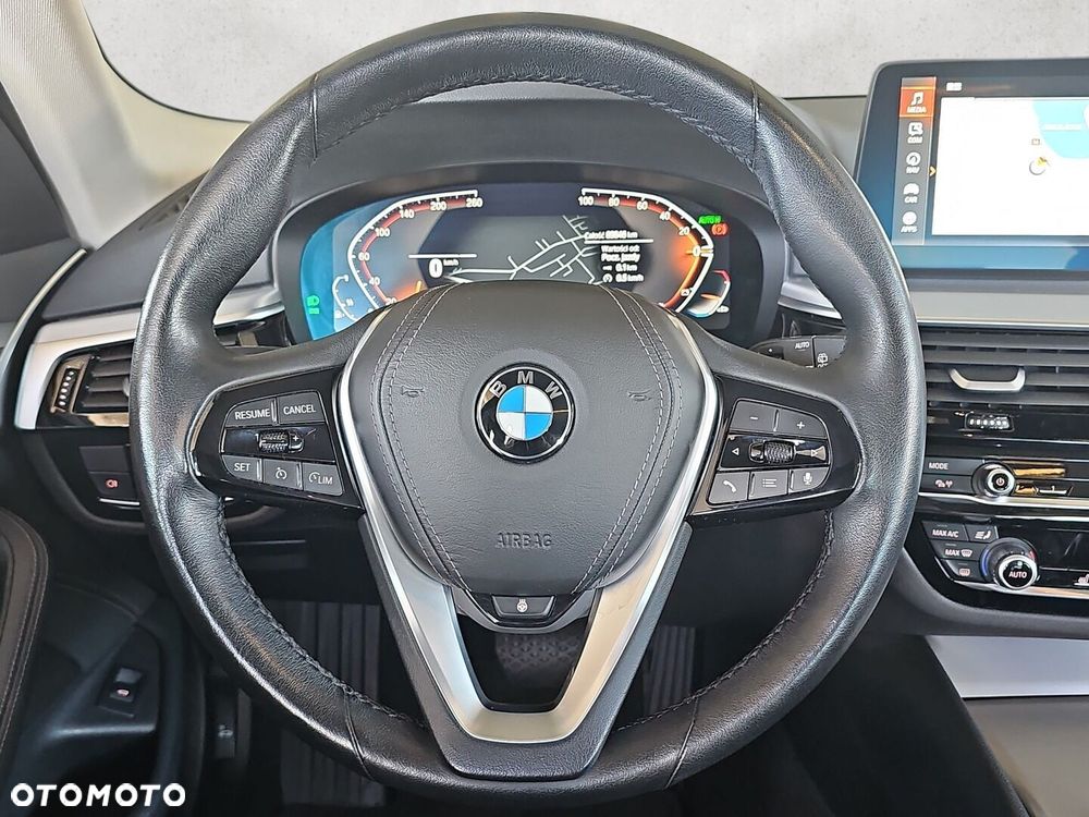 BMW Seria 5 - 19