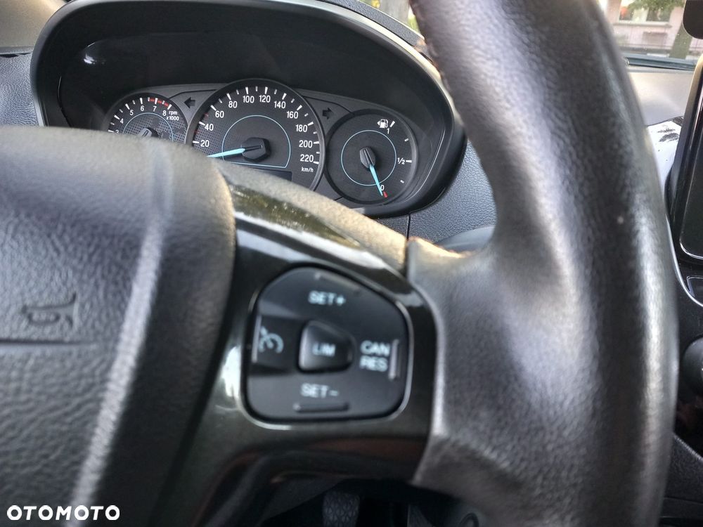 Ford KA 1.2 Digital - 11