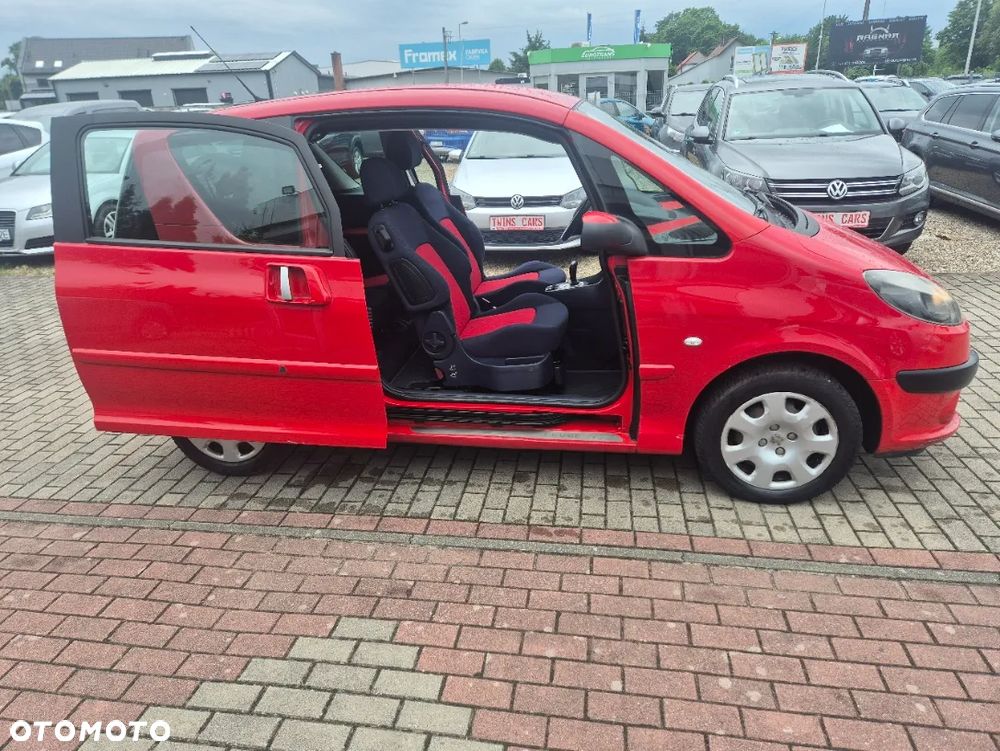 Peugeot 1007 110 2-Tronic RC-Line - 9