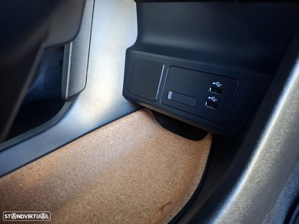 Mazda MX-30 e-SKYACTIV EXCLUSIVE-LINE - 37