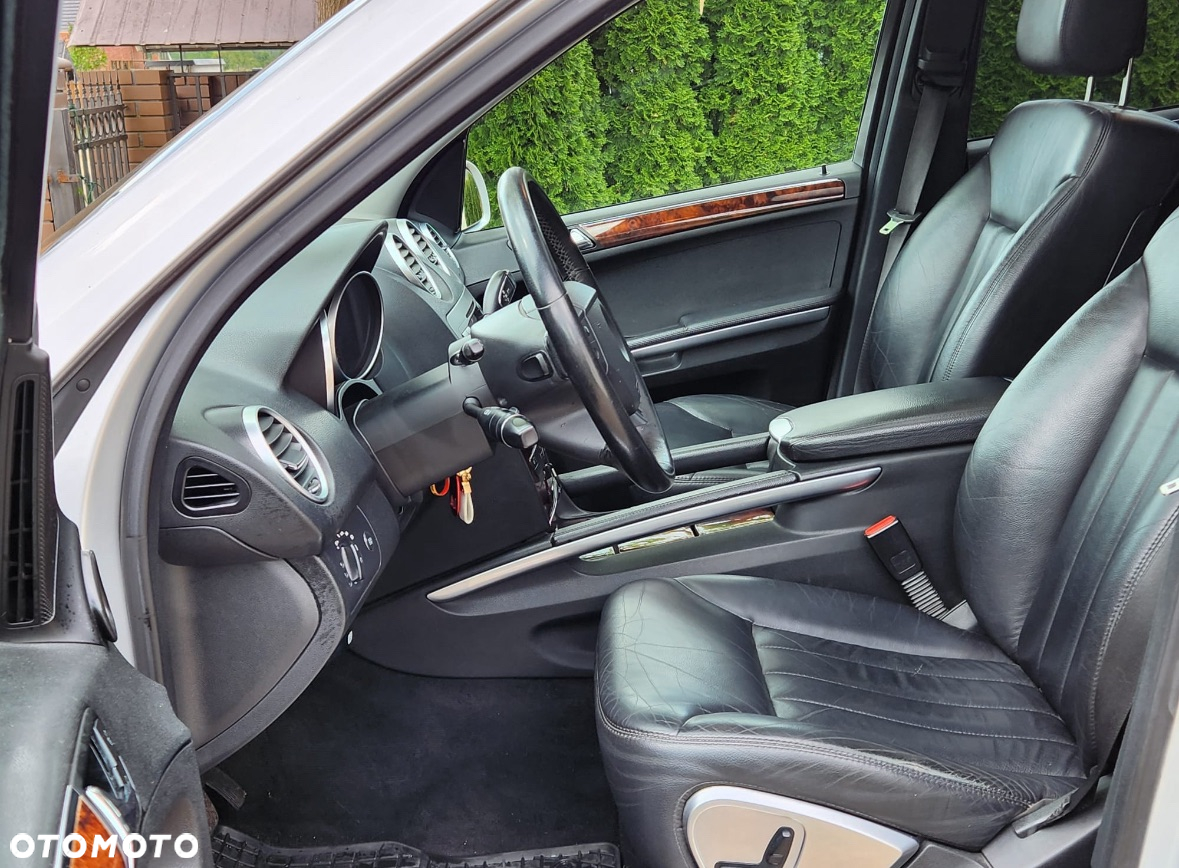 Mercedes-Benz ML 350 4MATIC 7G-TRONIC - 11