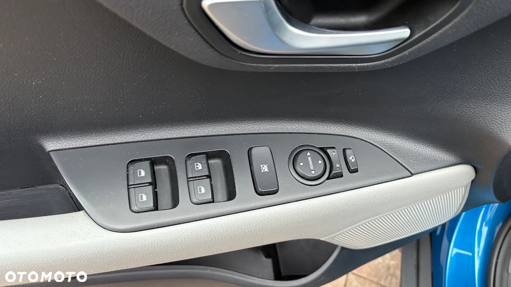 Kia Stonic 1.2 L - 39